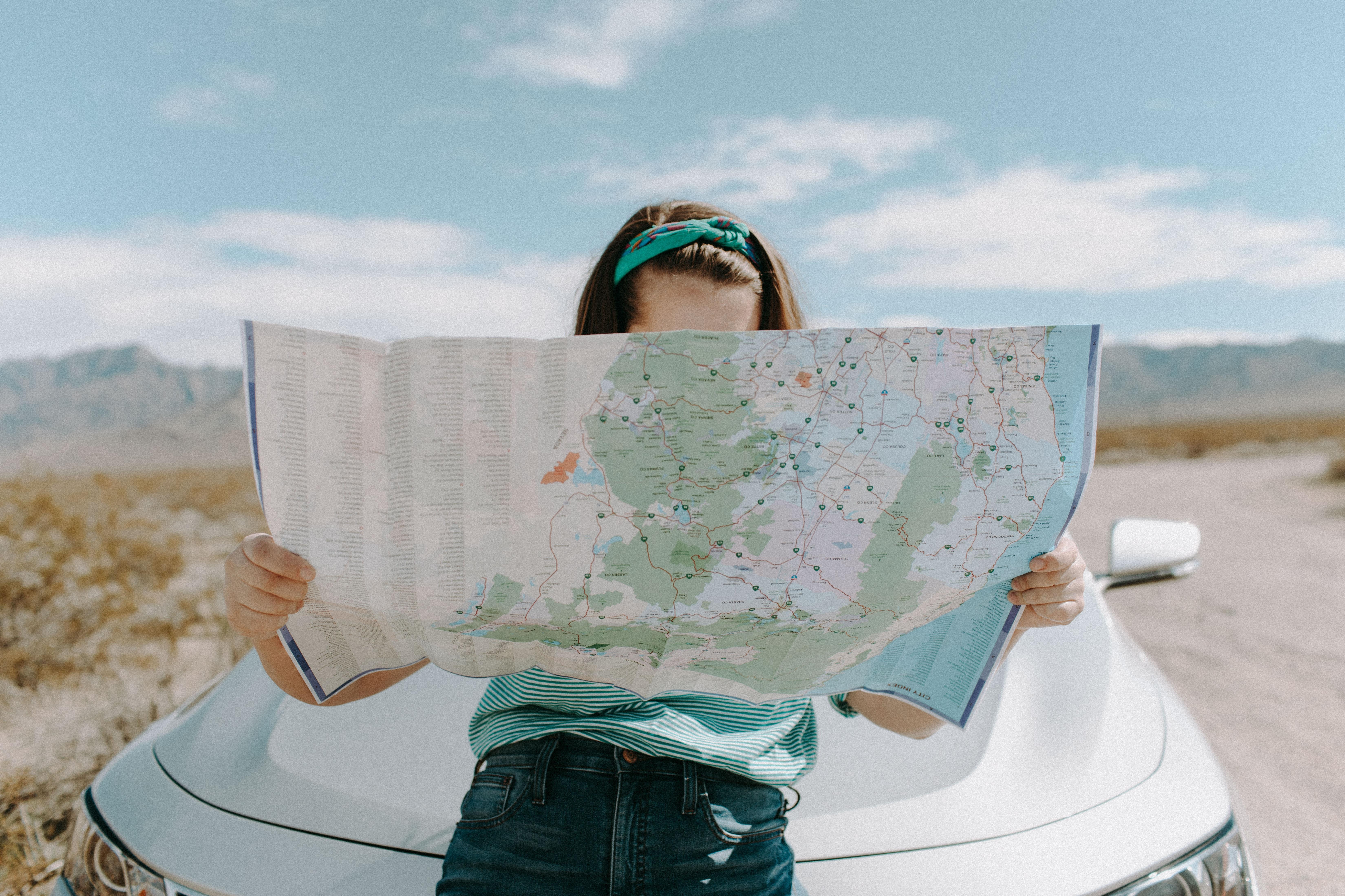 What is the plural of el mapa? 