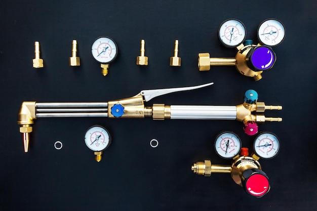 What is the ratio of oxygen to acetylene? 
