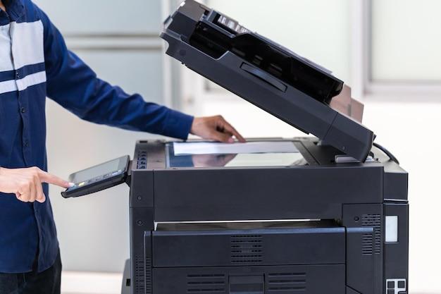 What is the Resume button on my HP printer? 