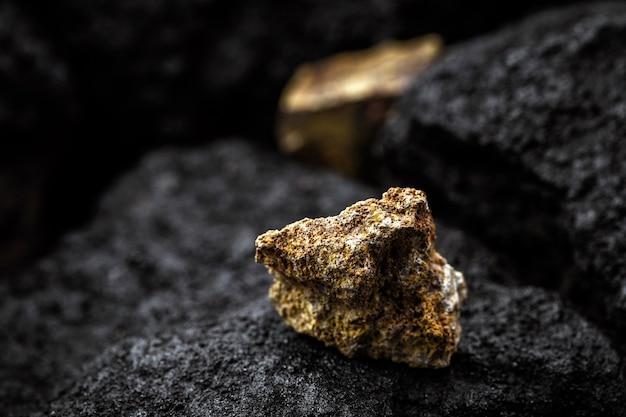 What is the weight of bauxite? 