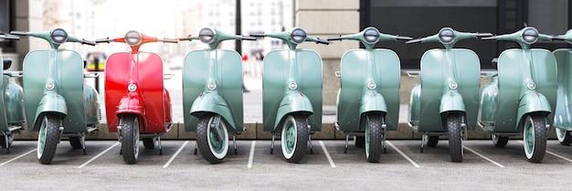 What kind of oil does a 50cc scooter take? 