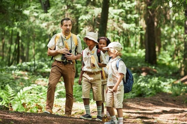 What makes a good scout leader? 