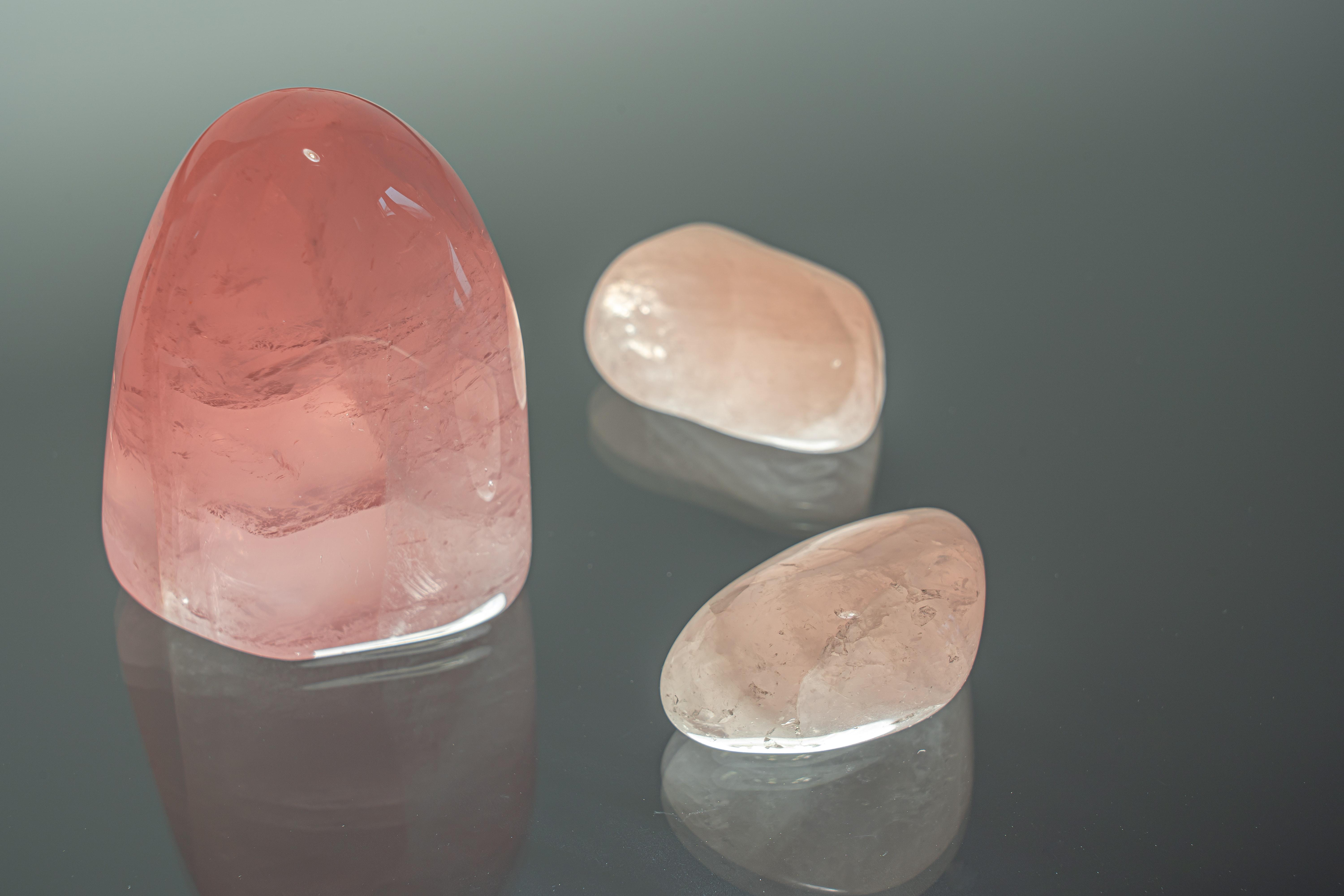 What Stones hold heat best? 