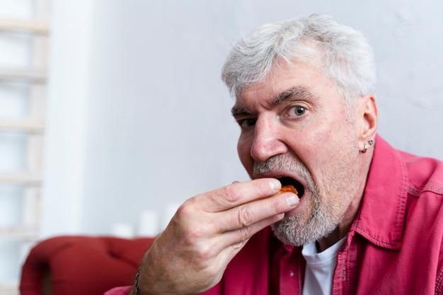 What to eat after a week of binging? 