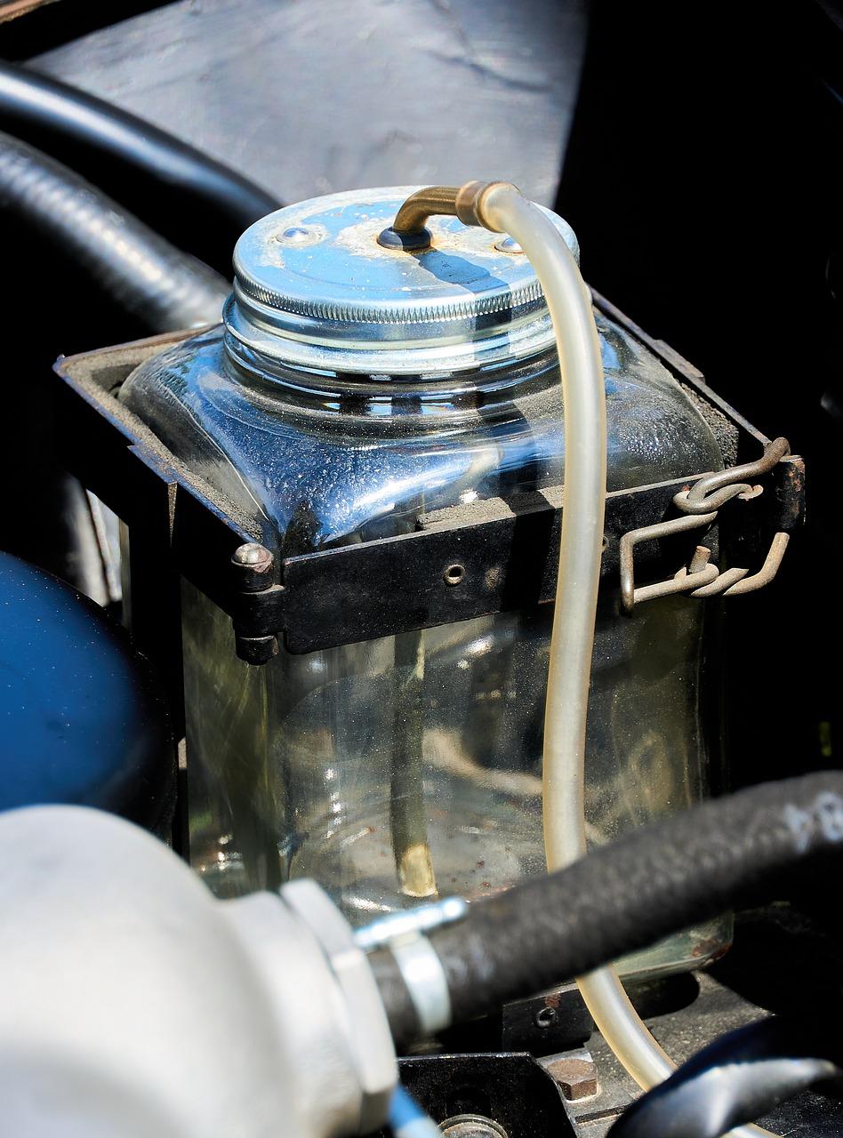 What type of coolant does a Jeep Wrangler take? 