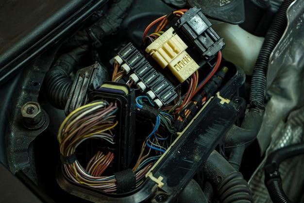 Where is the fuel pump relay switch located? 