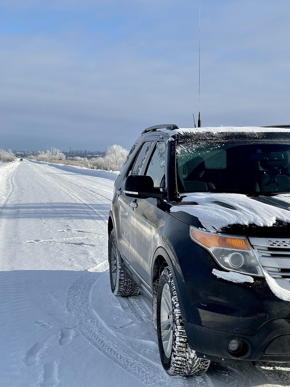 Where is the horn on a Ford Explorer? 