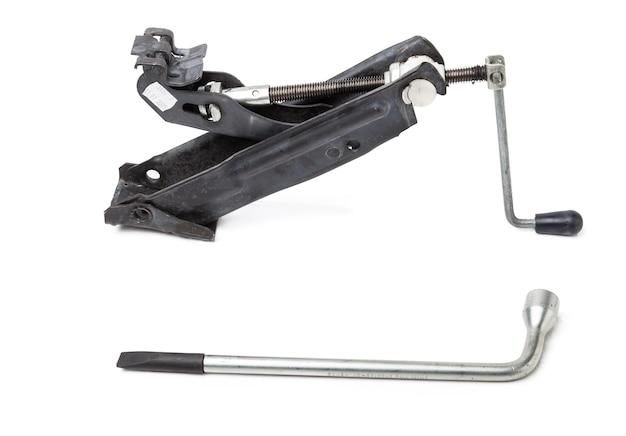 Where is the jack on a 2000 Jeep Grand Cherokee? 