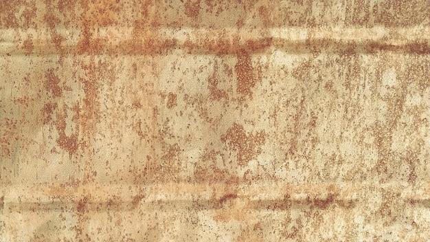 Why do ceramics have low thermal conductivity? 