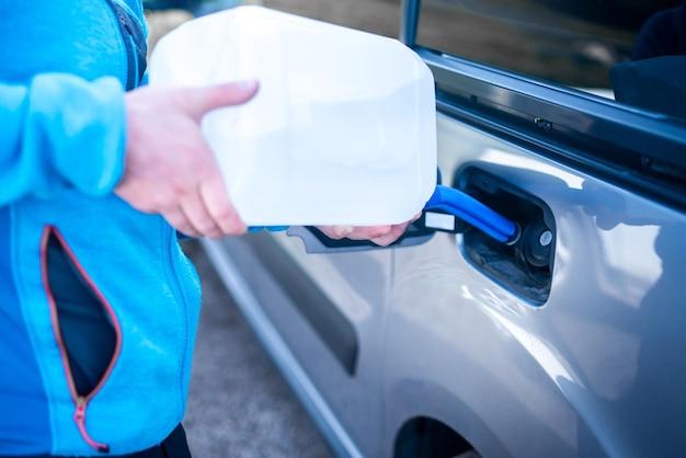 Why does diesel exhaust smell so bad? 