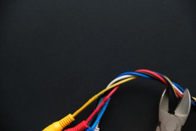 Why does HDMI keep cutting out? 