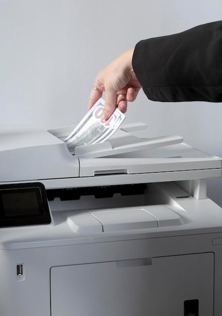 Why is my HP printer printing but not scanning? 